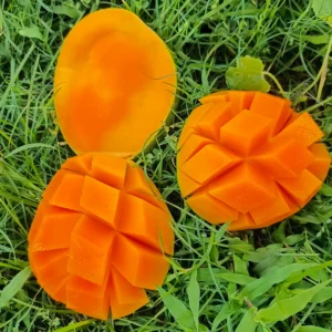 ফ্রেশ গোবিন্দভোগ আম